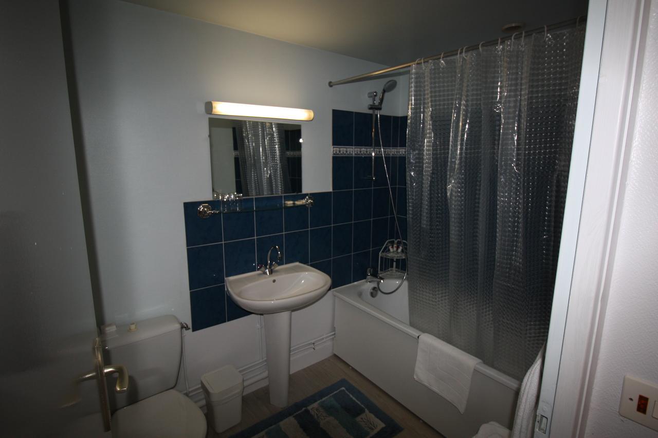 Hotel Les Deux Sapins Cailly-sur-Eure المظهر الخارجي الصورة
